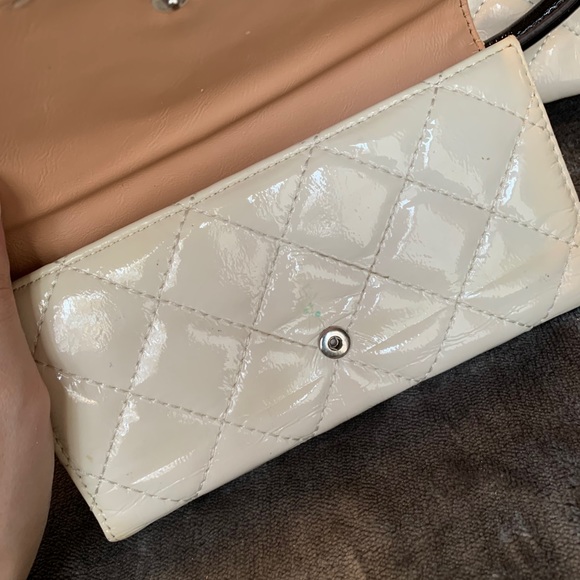 Guess Purse and Wallet - Picture 5 of 5